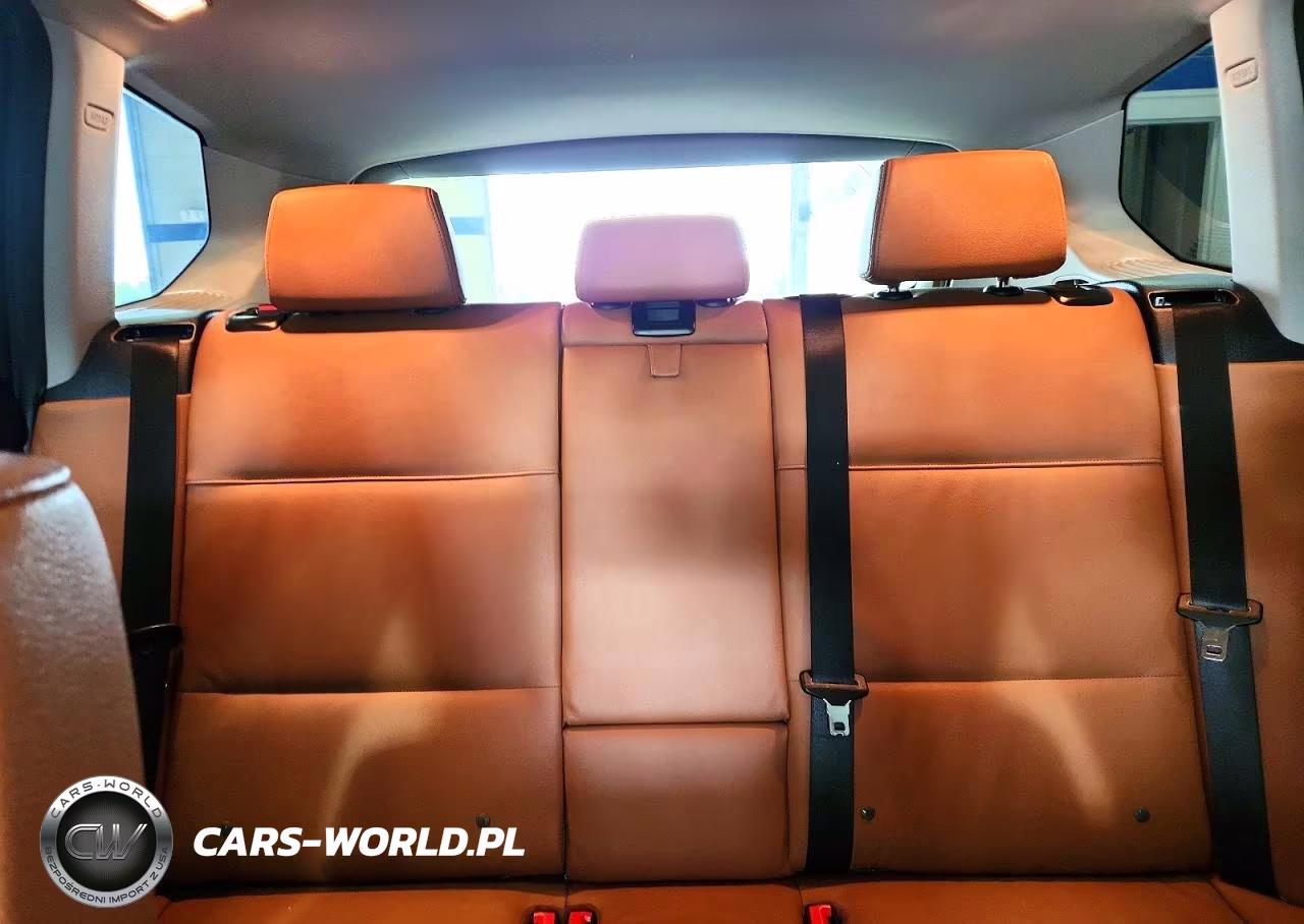 2015 BMW X3 xDrive28I VIN:5UXWX9C5XF0D55964 - 10