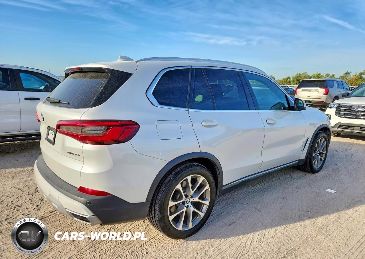 2020 BMW X5 xDrive40I VIN:5UXCR6C03L9B86961 - 3