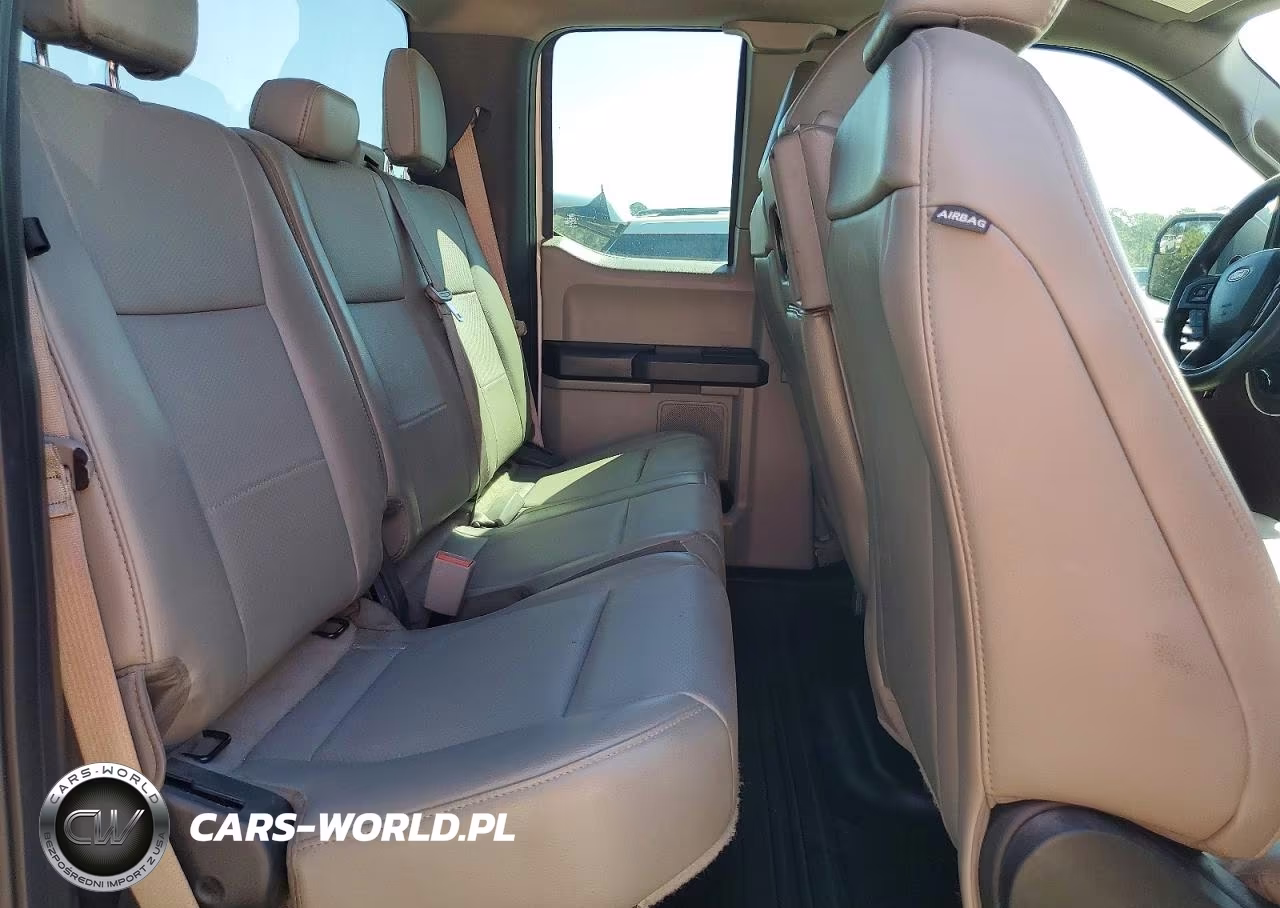 2018 Ford F150 Super Cab VIN:1FTEX1CG9JFA55593 - 10