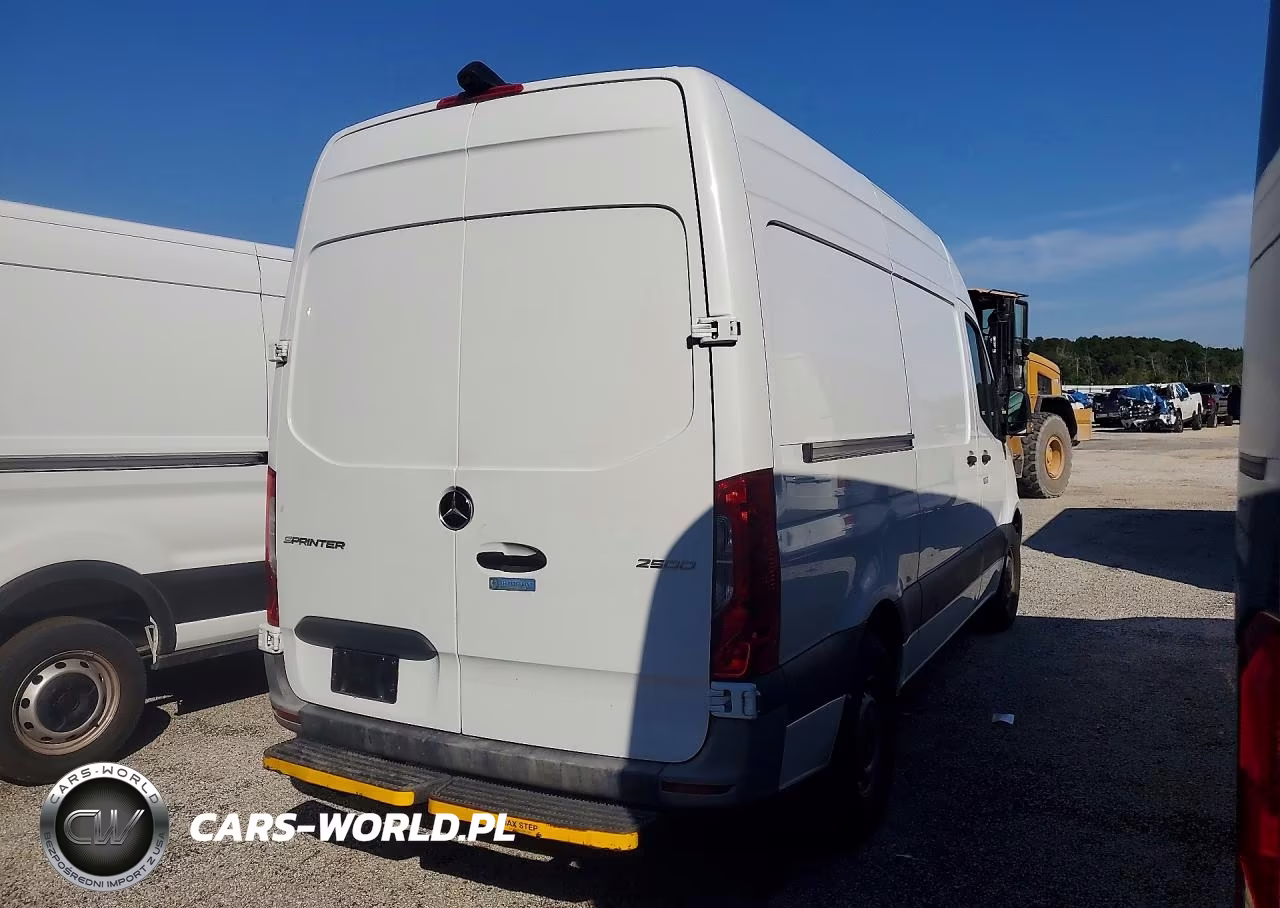 2023 Mercedes-Benz Sprinter 2500 VIN:W1Y4KBHY9PT122619 - 3