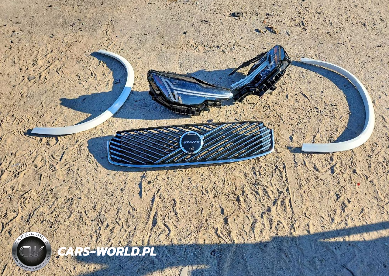 2025 Volvo Xc90 Plus VIN:YV4M12PB5S1386877 - 13