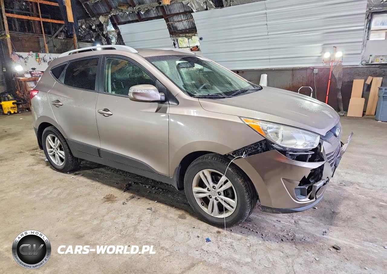 2012 Hyundai Tucson Gls VIN:KM8JUCAC5CU417920 - 4