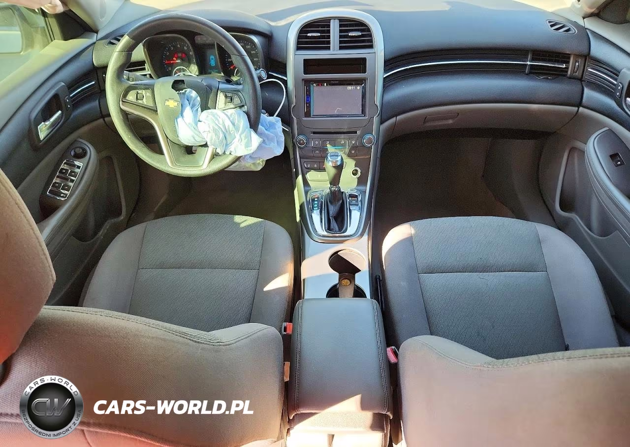 2013 Chevrolet Malibu Ls VIN:1G11B5SA4DF143868 - 8