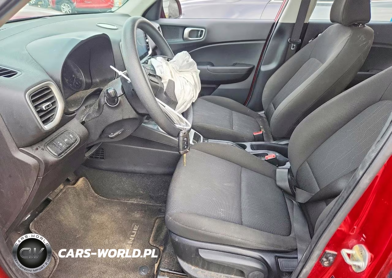 2021 Hyundai Venue Se VIN:KMHRB8A37MU063972 - 7