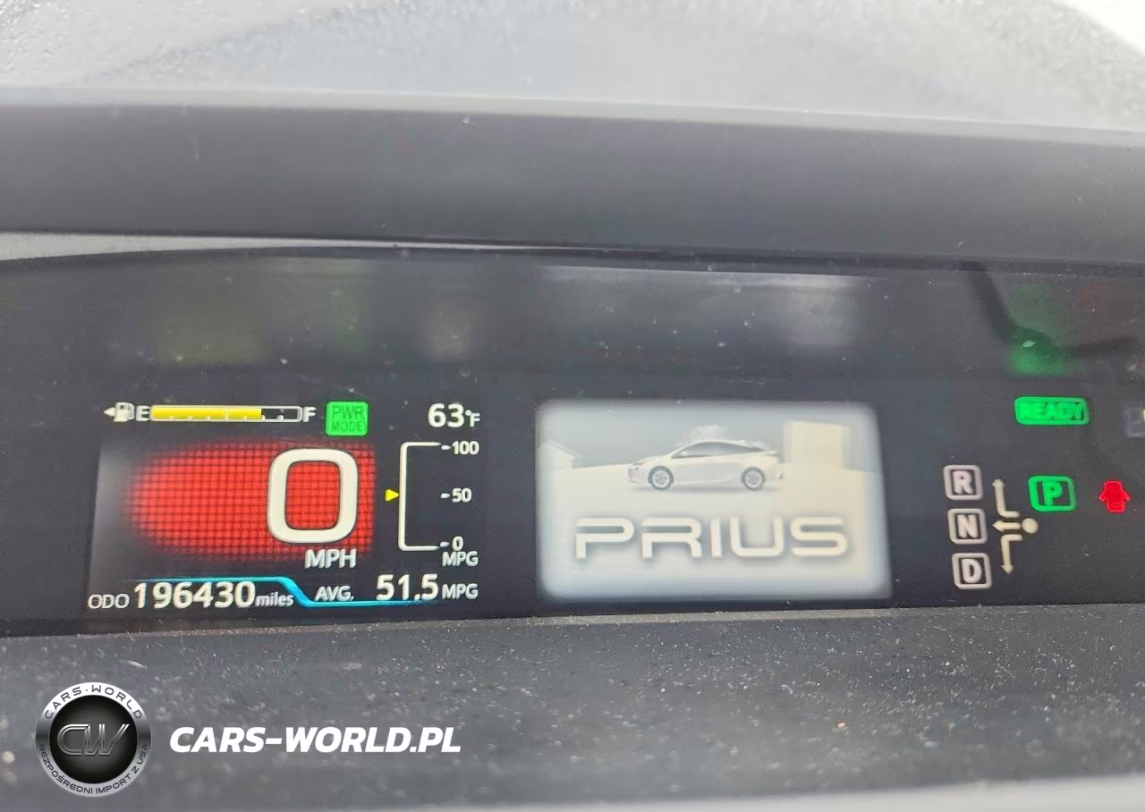 2016 Toyota Prius Three VIN:JTDKARFU7G3520838 - 9