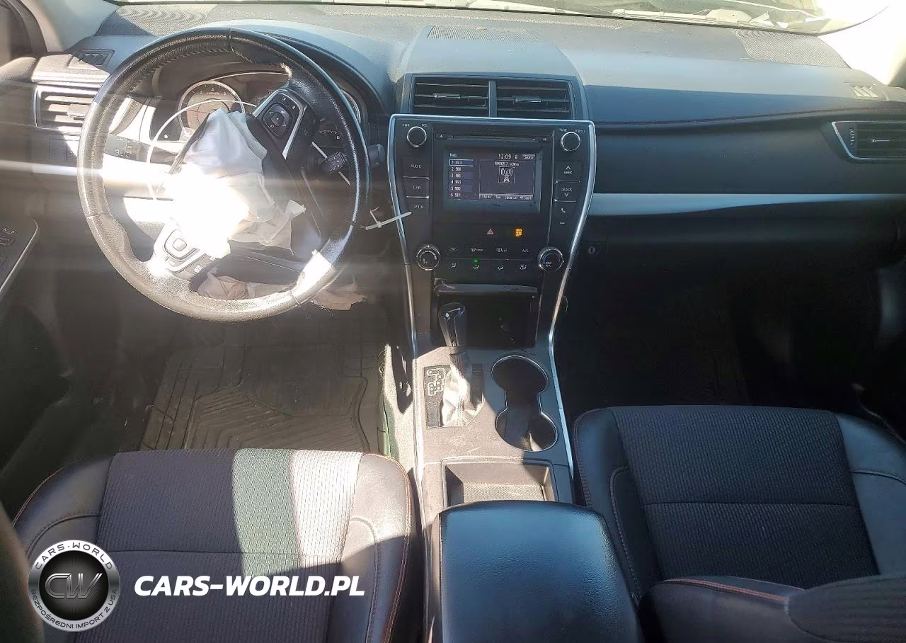 2016 Toyota Camry Se VIN:4T1BF1FK8GU196225 - 8