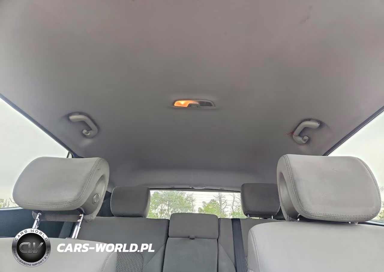 2018 Hyundai Santa Fe Sport 2.4L VIN:5NMZTDLB8JH080782 - 10