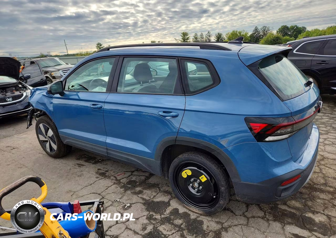 2025 Volkswagen Taos S VIN:3VV8C7B23SM090201 - 2