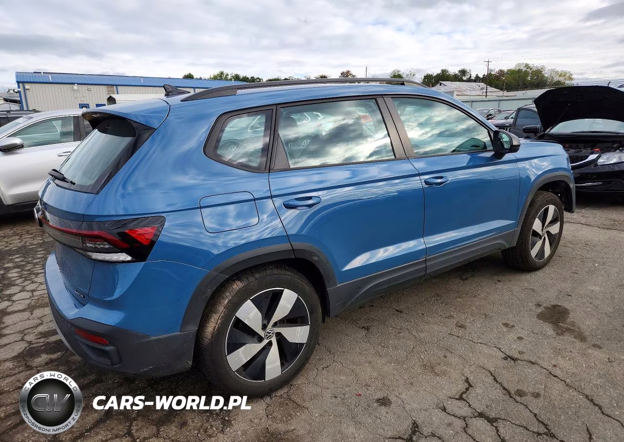 2025 Volkswagen Taos S VIN:3VV8C7B23SM090201 - 3