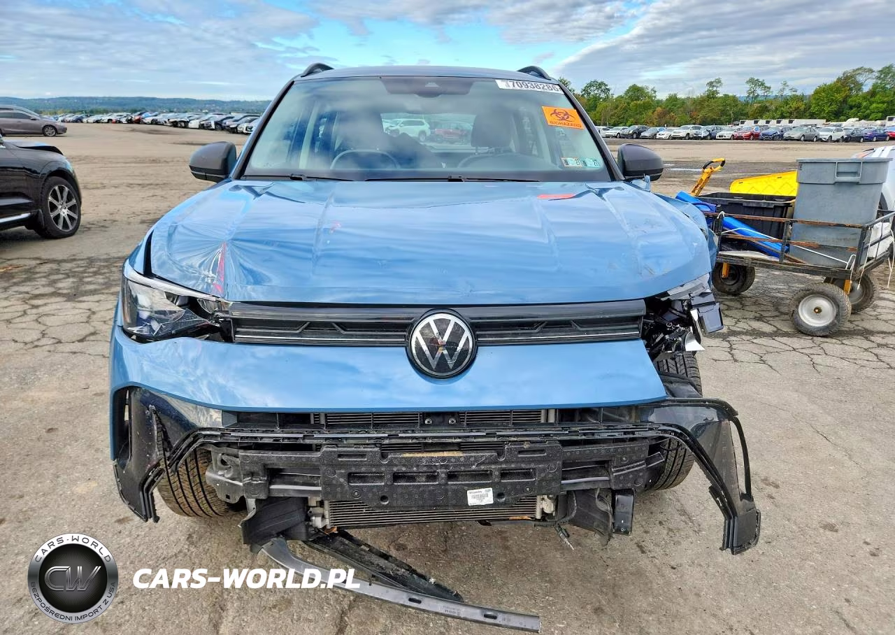 2025 Volkswagen Taos S VIN:3VV8C7B23SM090201 - 5