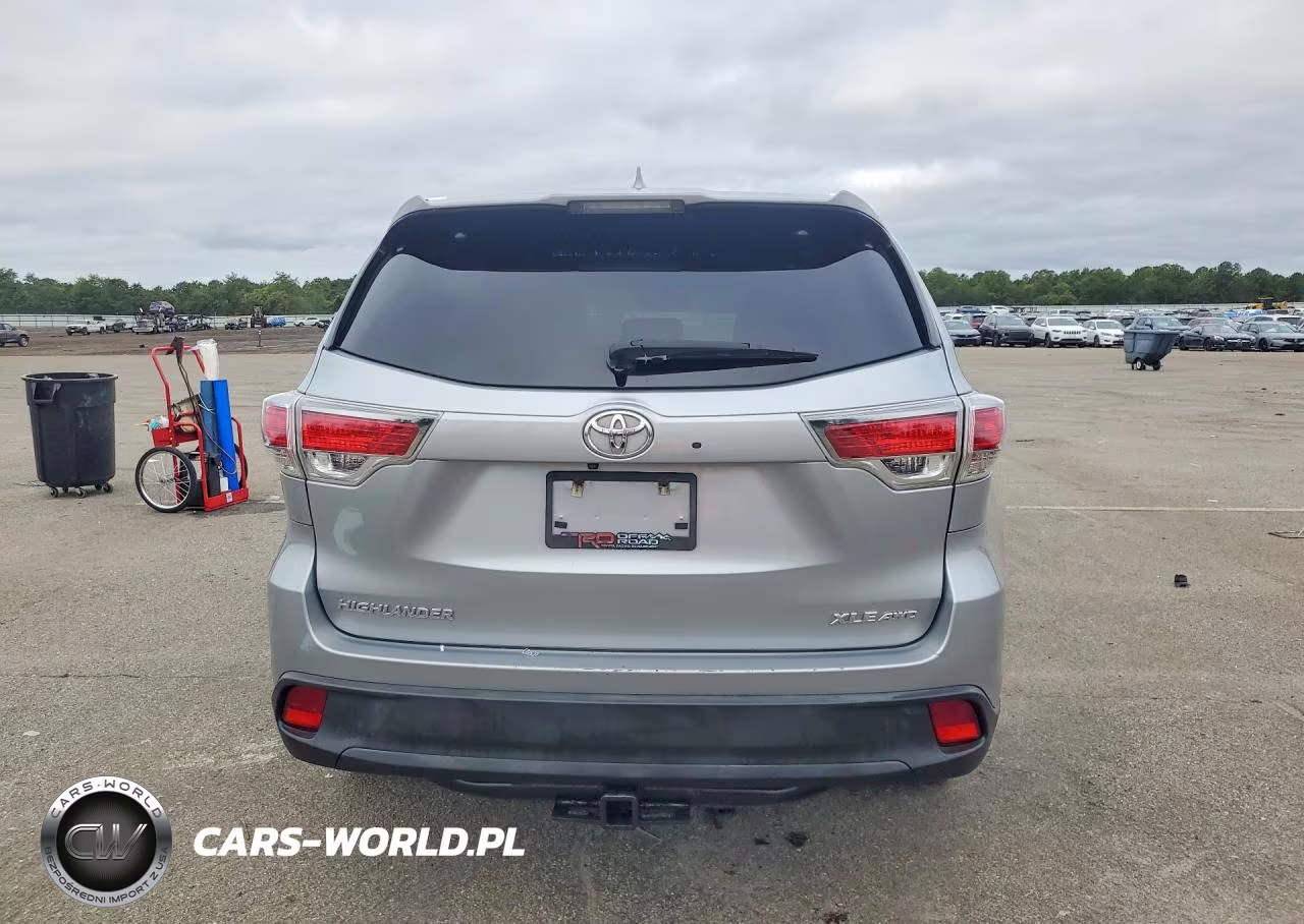 2016 Toyota Highlander Xle VIN:5TDJKRFH2GS324333 - 6