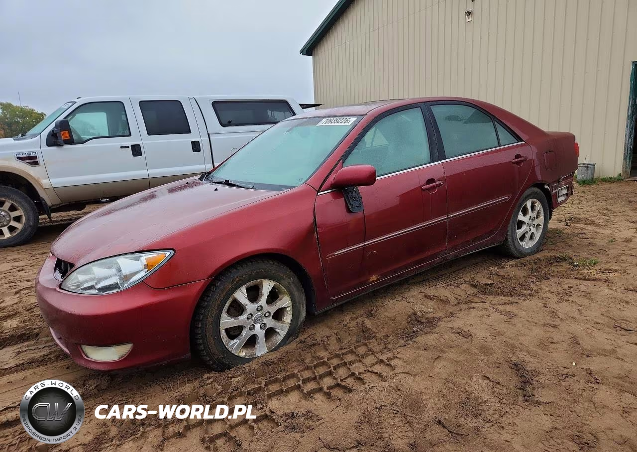 2005 Toyota Camry Standard – zdjęcie 1 z 12