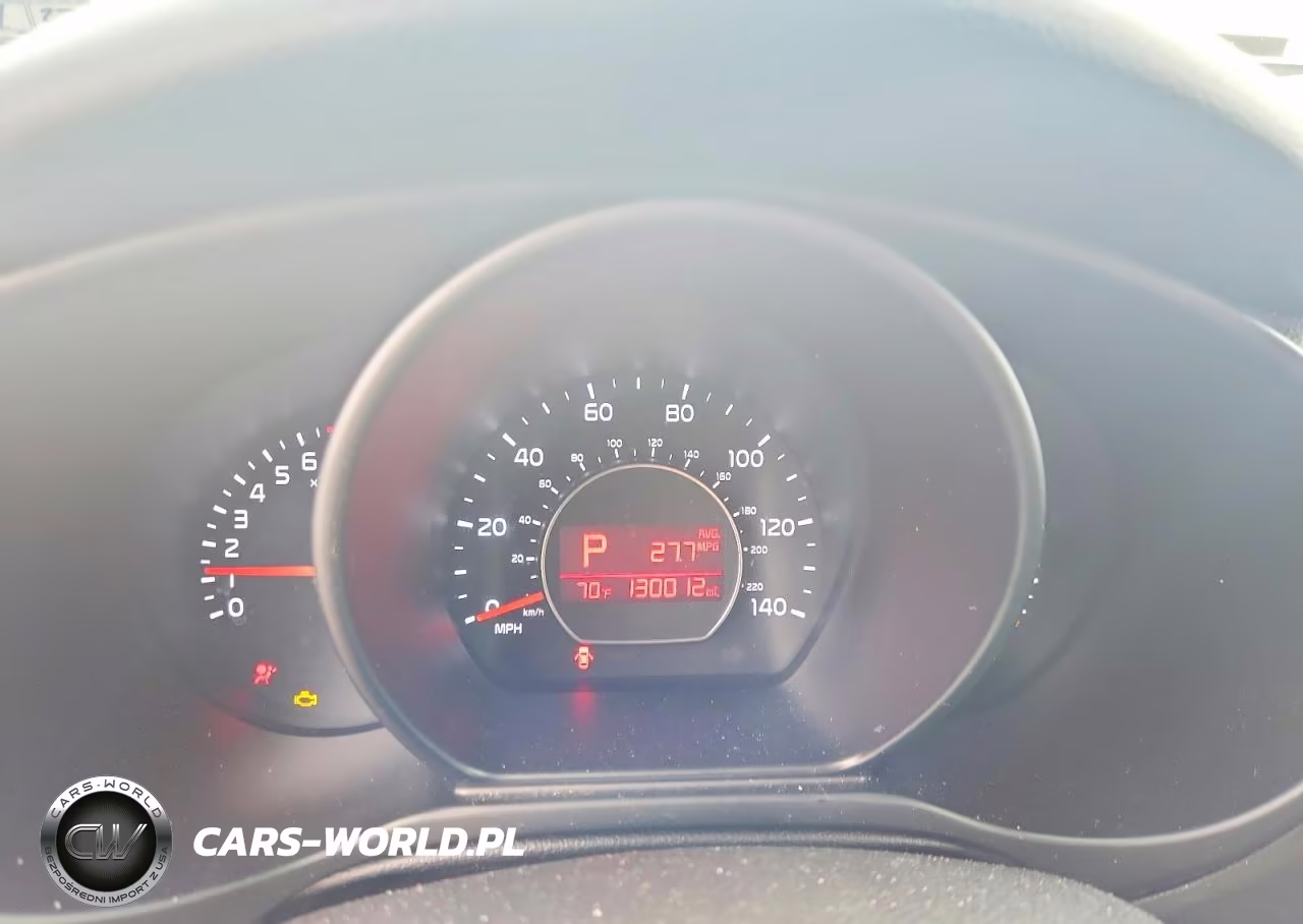 2019 Kia Soul Base VIN:KNDJN2A20K7002939 - 9