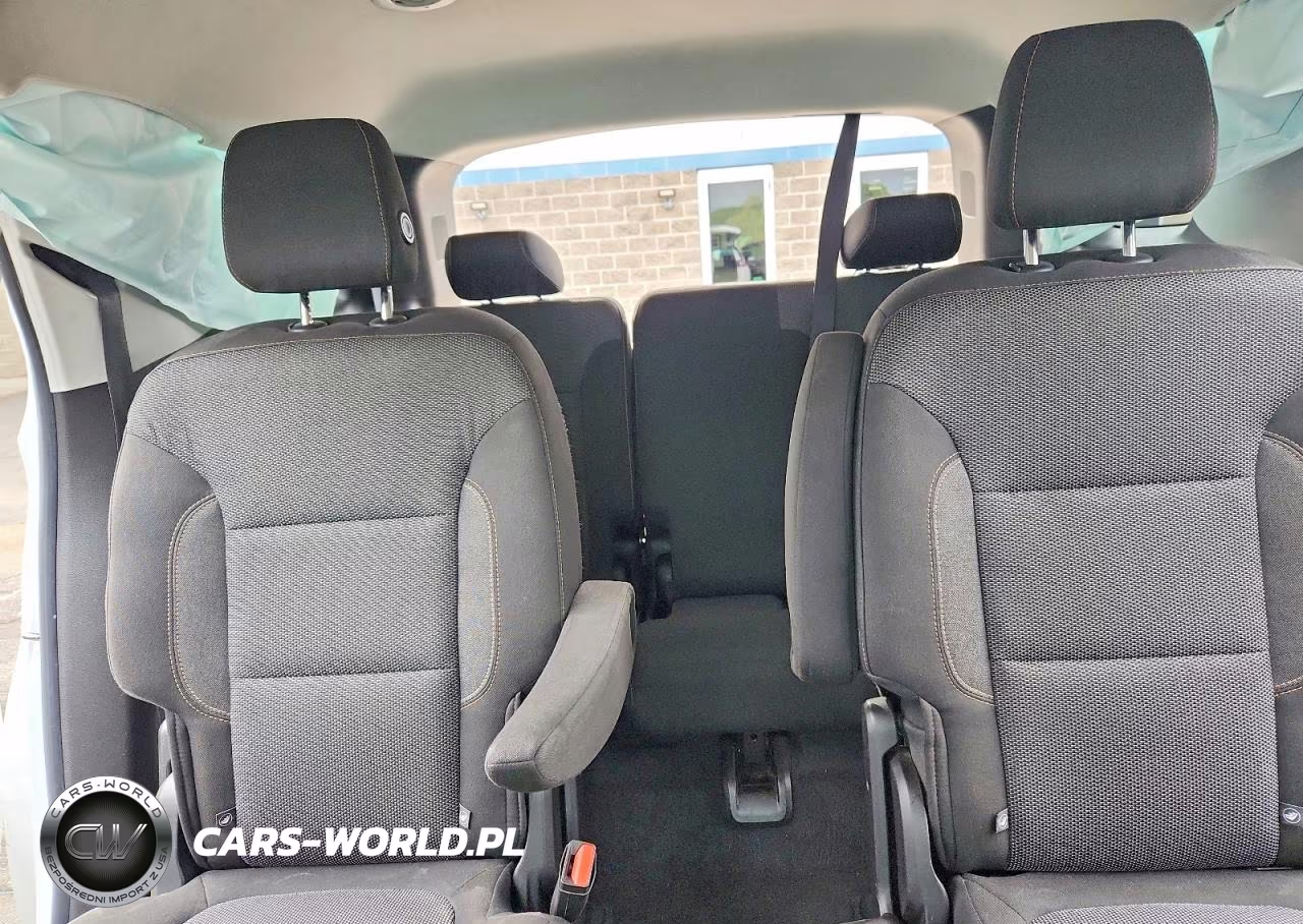 2018 Chevrolet Traverse Lt VIN:1GNEVGKW0JJ204253 - 10