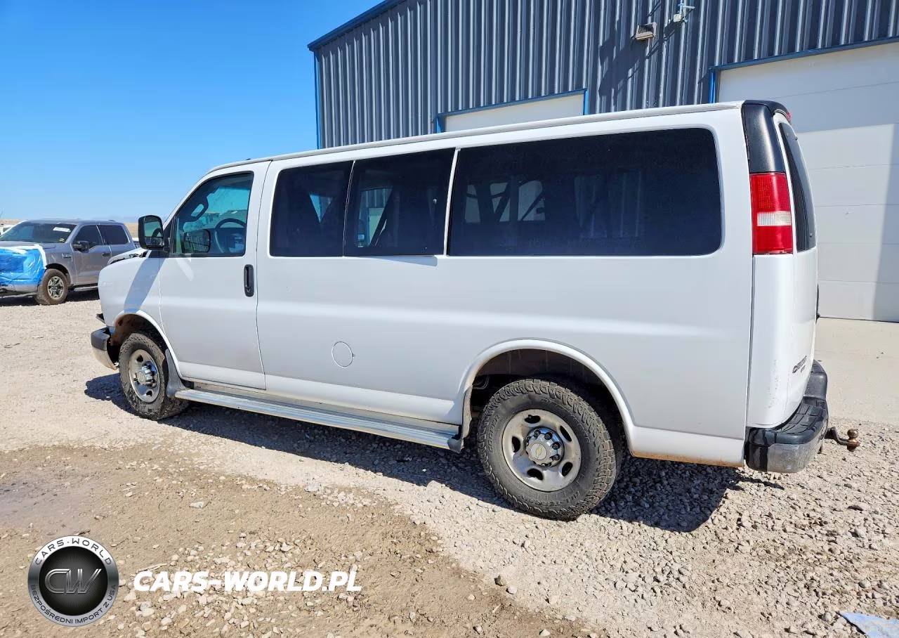 2016 Chevrolet Express G3500 Lt VIN:1GAZGMFG1G1165910 - 2