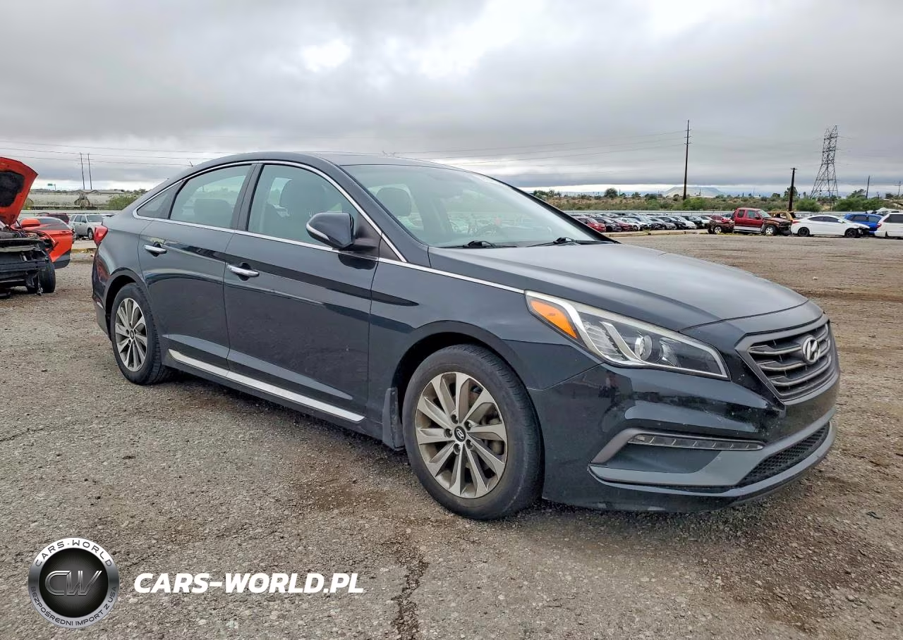 2017 Hyundai Sonata Sport VIN:5NPE34AF6HH455635 - 4