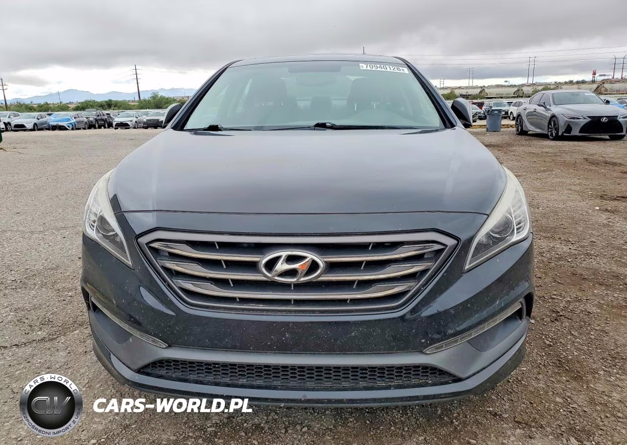 2017 Hyundai Sonata Sport VIN:5NPE34AF6HH455635 - 5