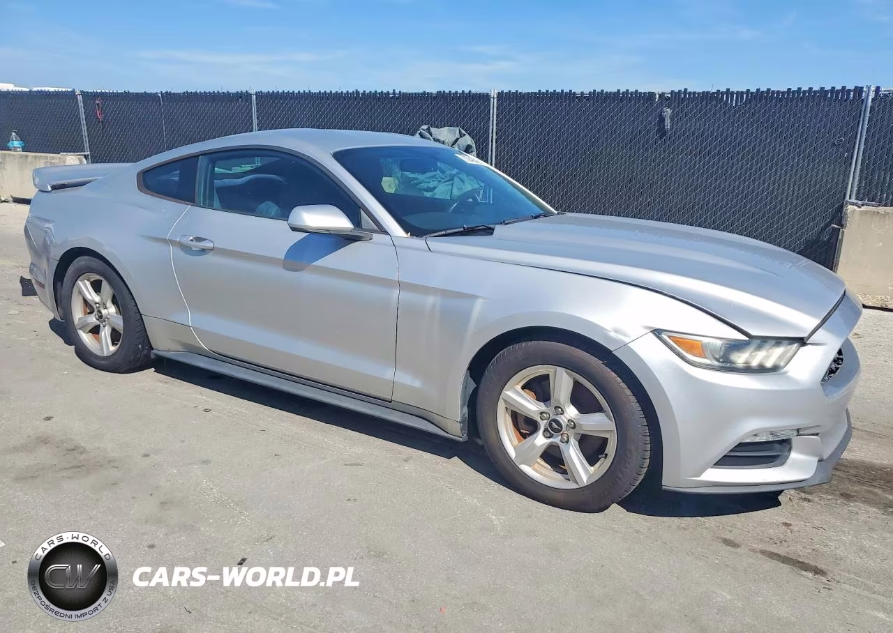 2016 Ford Mustang VIN:1FA6P8AM7G5251378 - 4