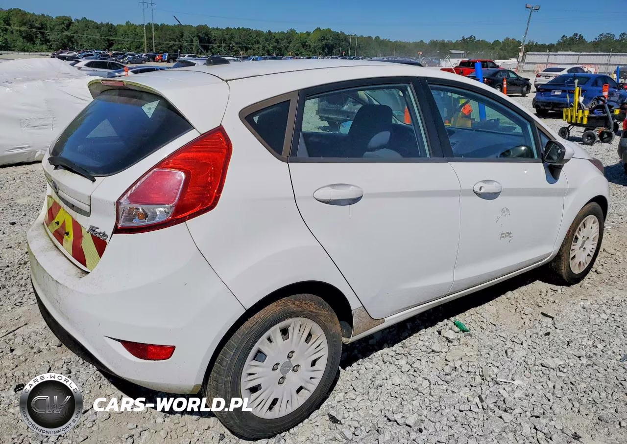 2014 Ford Fiesta S VIN:3FADP4TJ2EM241304 - 3