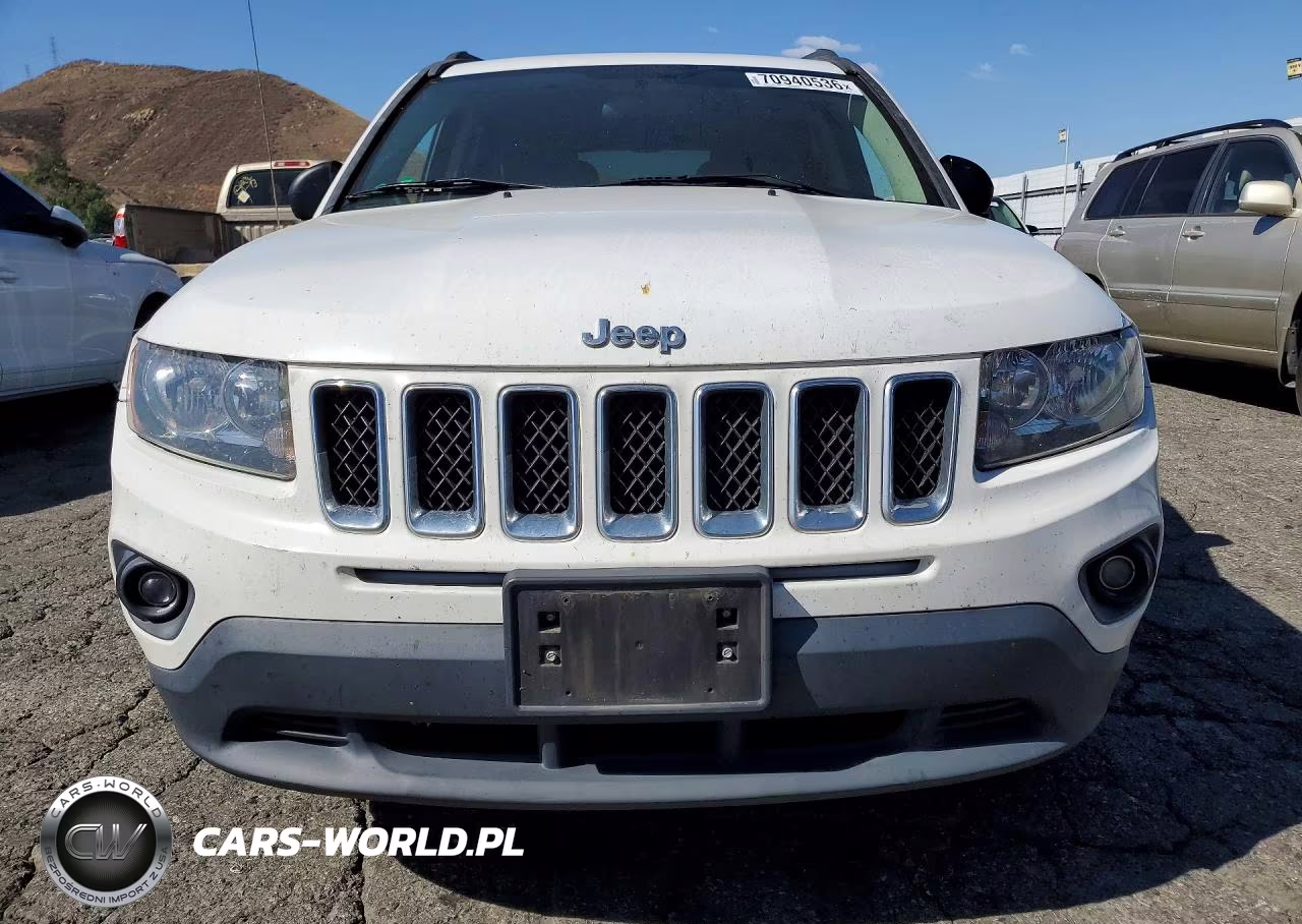 2015 Jeep Compass Sport VIN:1C4NJCBA9FD427480 - 5