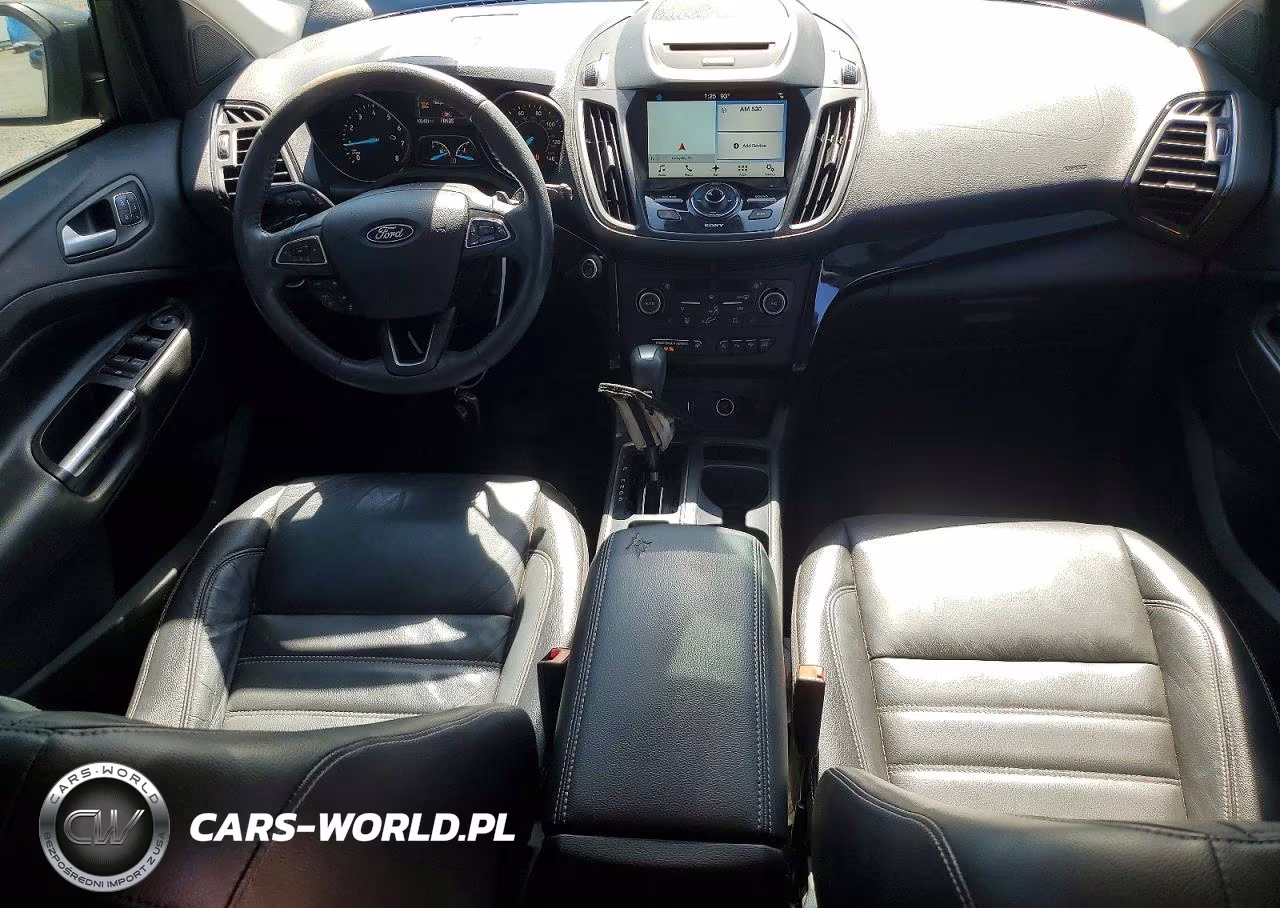 2018 Ford Escape Titanium VIN:1FMCU0J97JUA16474 - 8