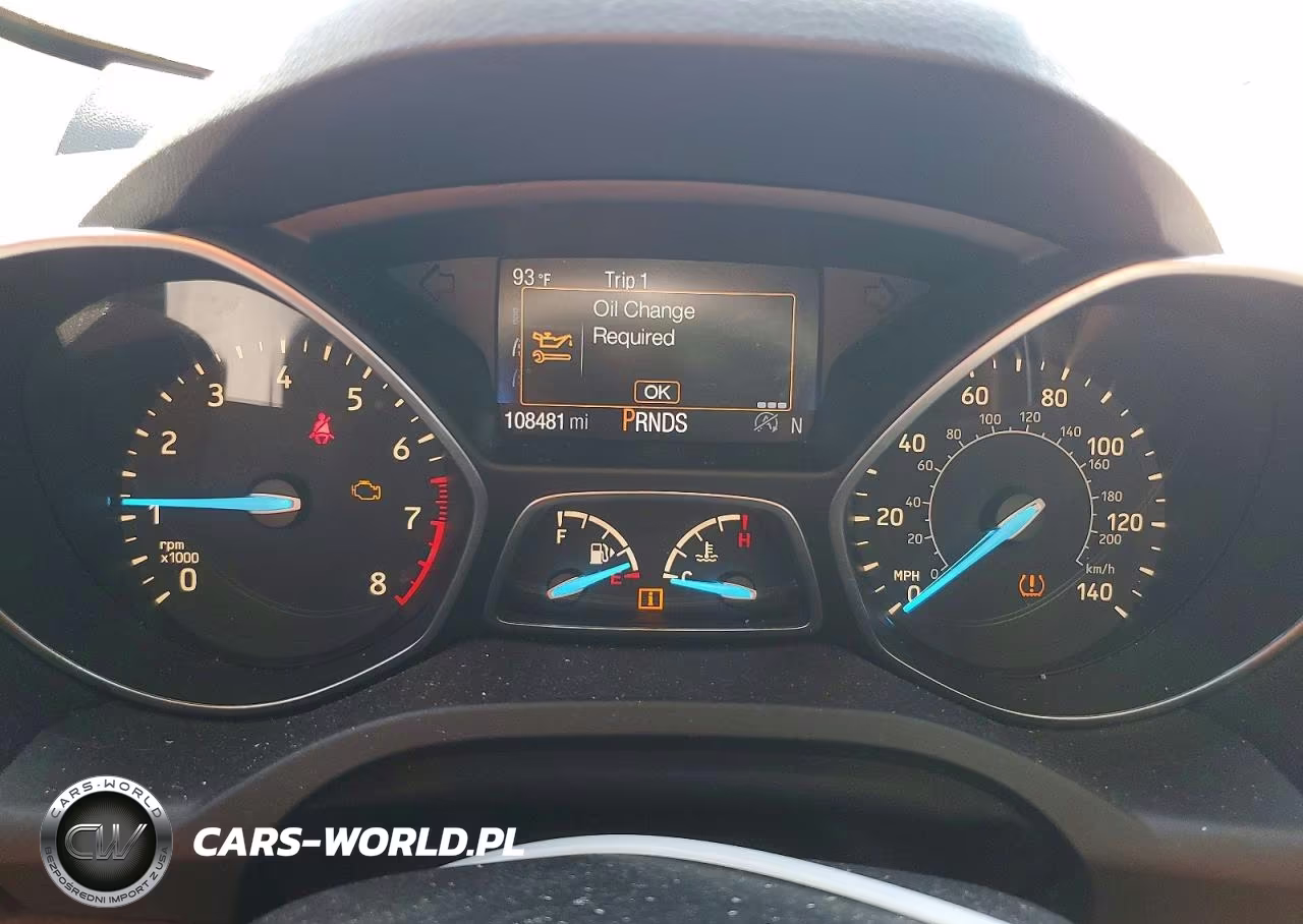 2018 Ford Escape Titanium VIN:1FMCU0J97JUA16474 - 9