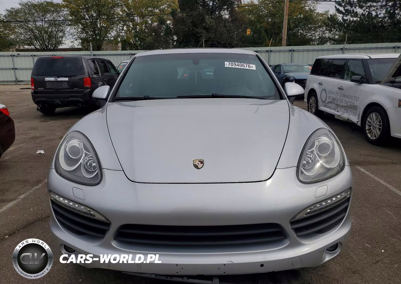 2012 Porsche Cayenne S VIN:WP1AB2A25CLA45284 - 5