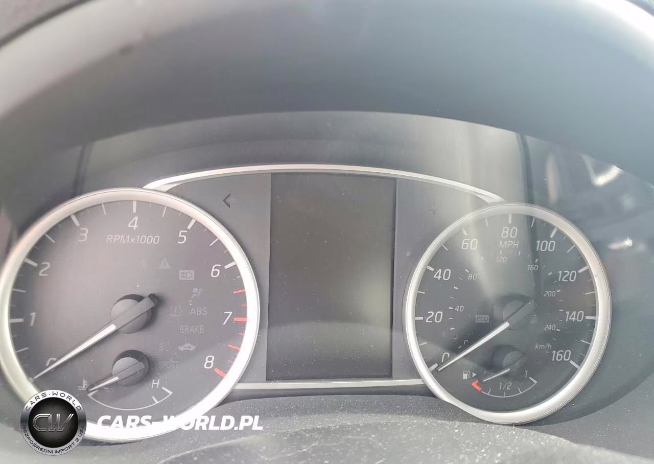 2018 Nissan Sentra Sr VIN:3N1AB7AP5JY253599 - 9