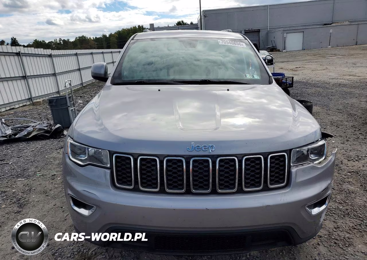 2019 Jeep Grand Cherokee Laredo VIN:1C4RJFAG2KC648136 - 5