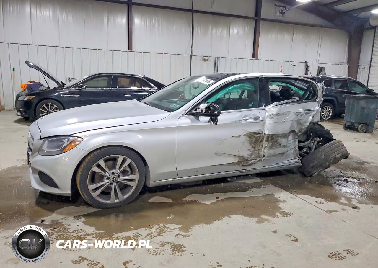 2017 Mercedes-Benz C 300 4Matic VIN:55SWF4KB5HU233883 - 1