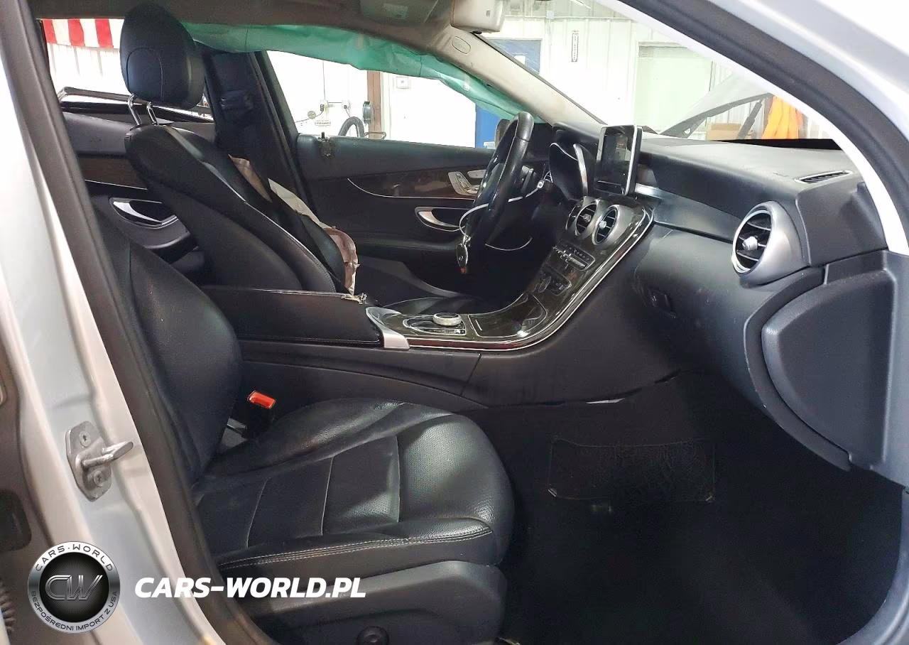 2017 Mercedes-Benz C 300 4Matic VIN:55SWF4KB5HU233883 - 7