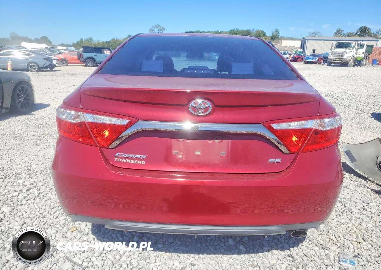 2015 Toyota Camry Se VIN:4T1BF1FK0FU879065 - 6