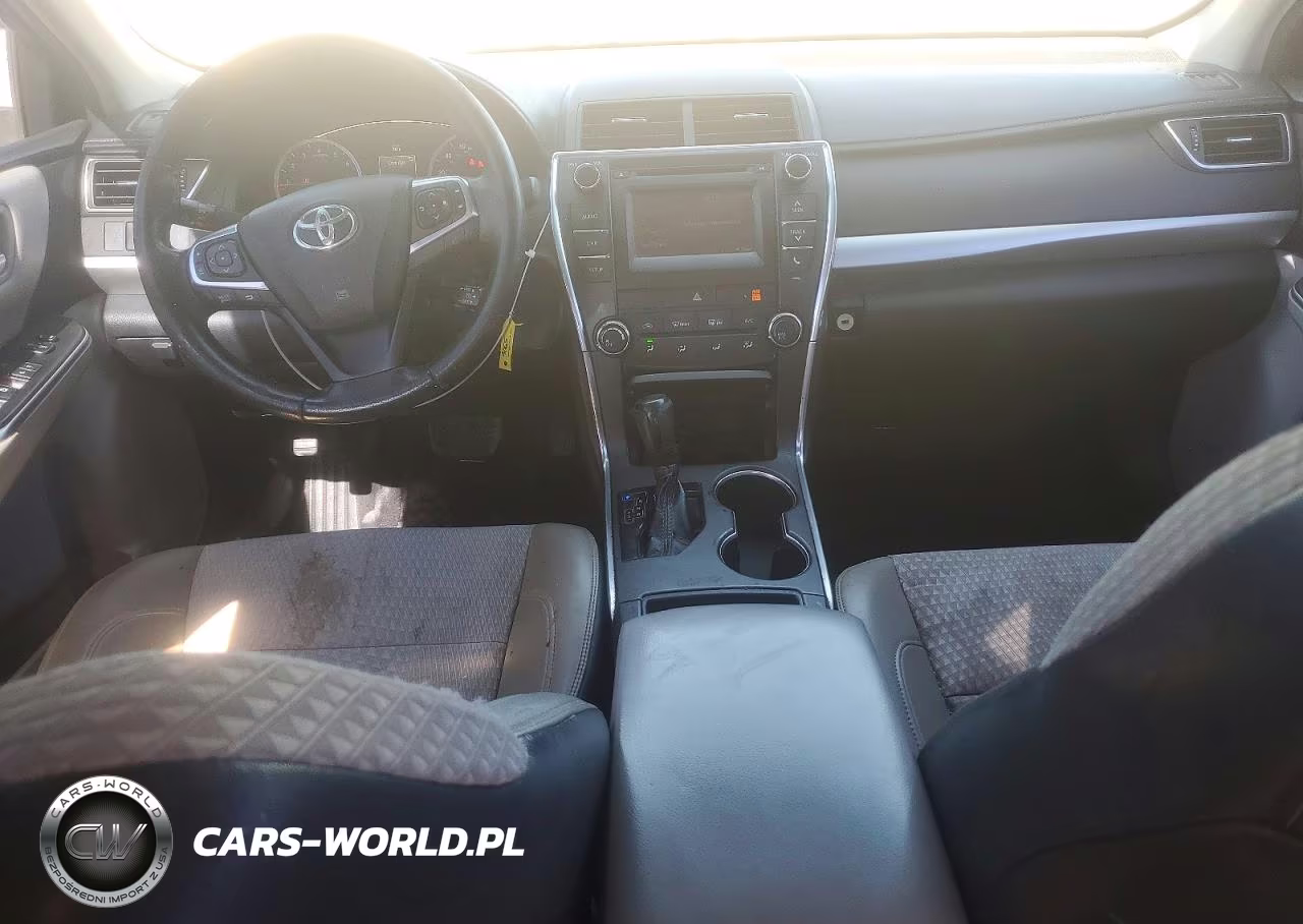 2015 Toyota Camry Se VIN:4T1BF1FK0FU879065 - 8