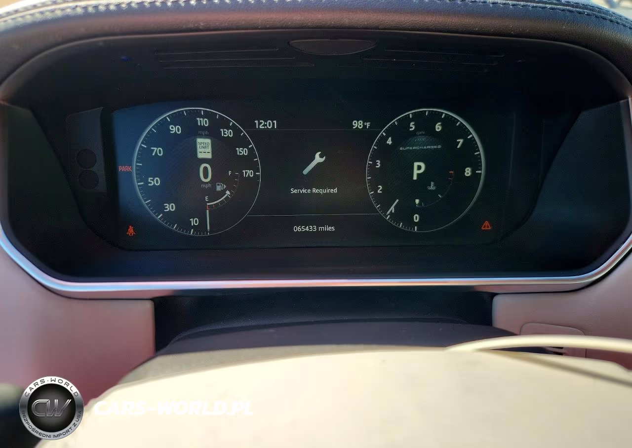 2017 Land Rover Range Rover Supercharged VIN:SALGS2FE9HA346330 - 9