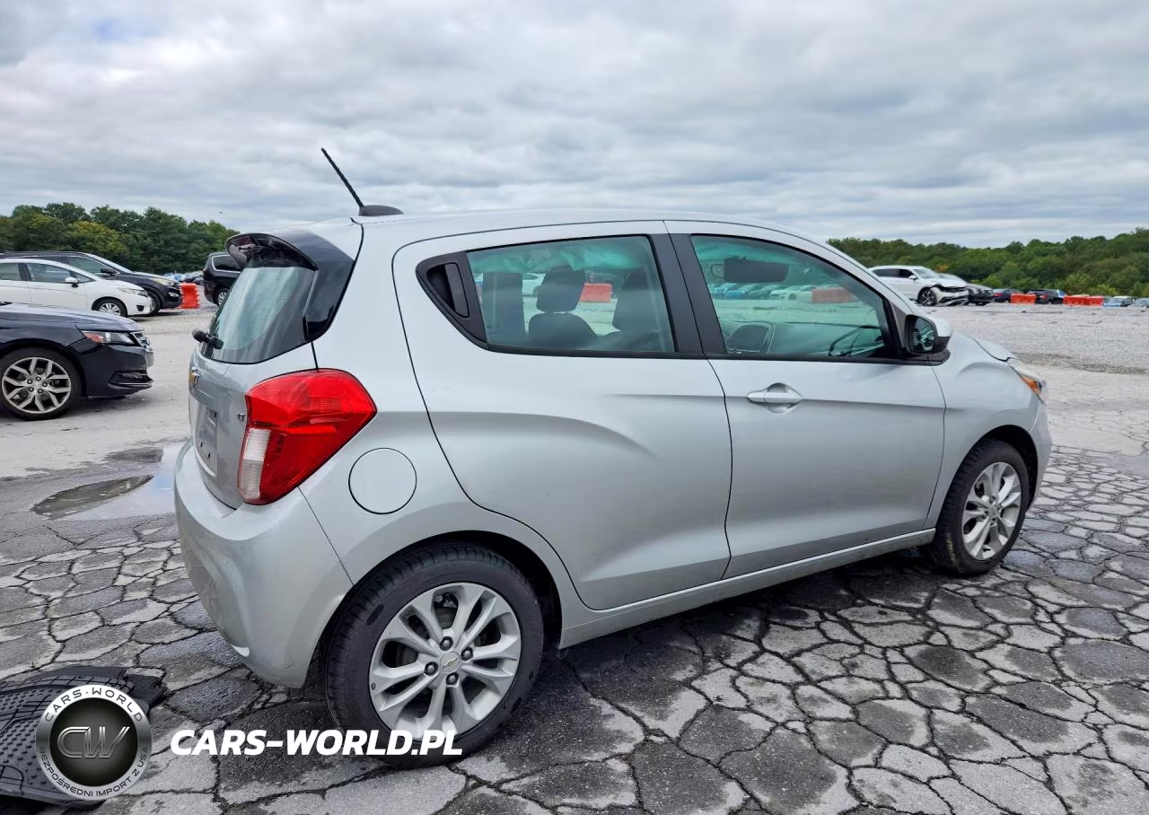 2020 Chevrolet Spark 1Lt VIN:KL8CD6SA3LC456077 - 3