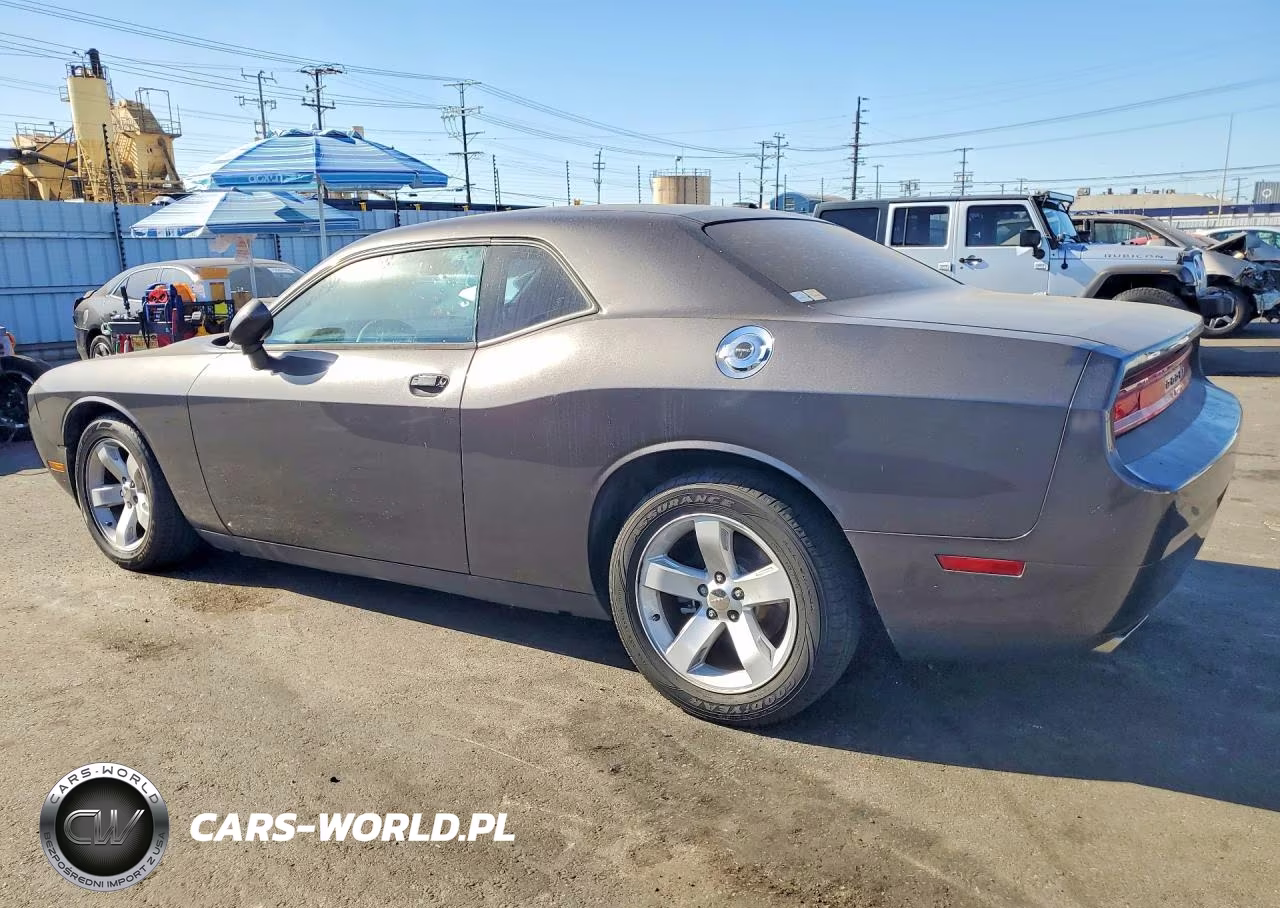 2013 Dodge Challenger Sxt VIN:2C3CDYAG4DH596571 - 2