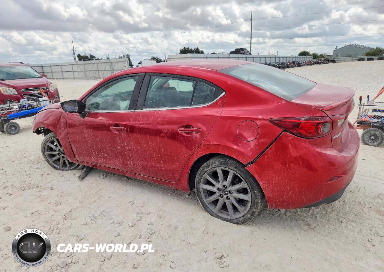 2018 Mazda 3 Touring VIN:3MZBN1V36JM183564 - 2