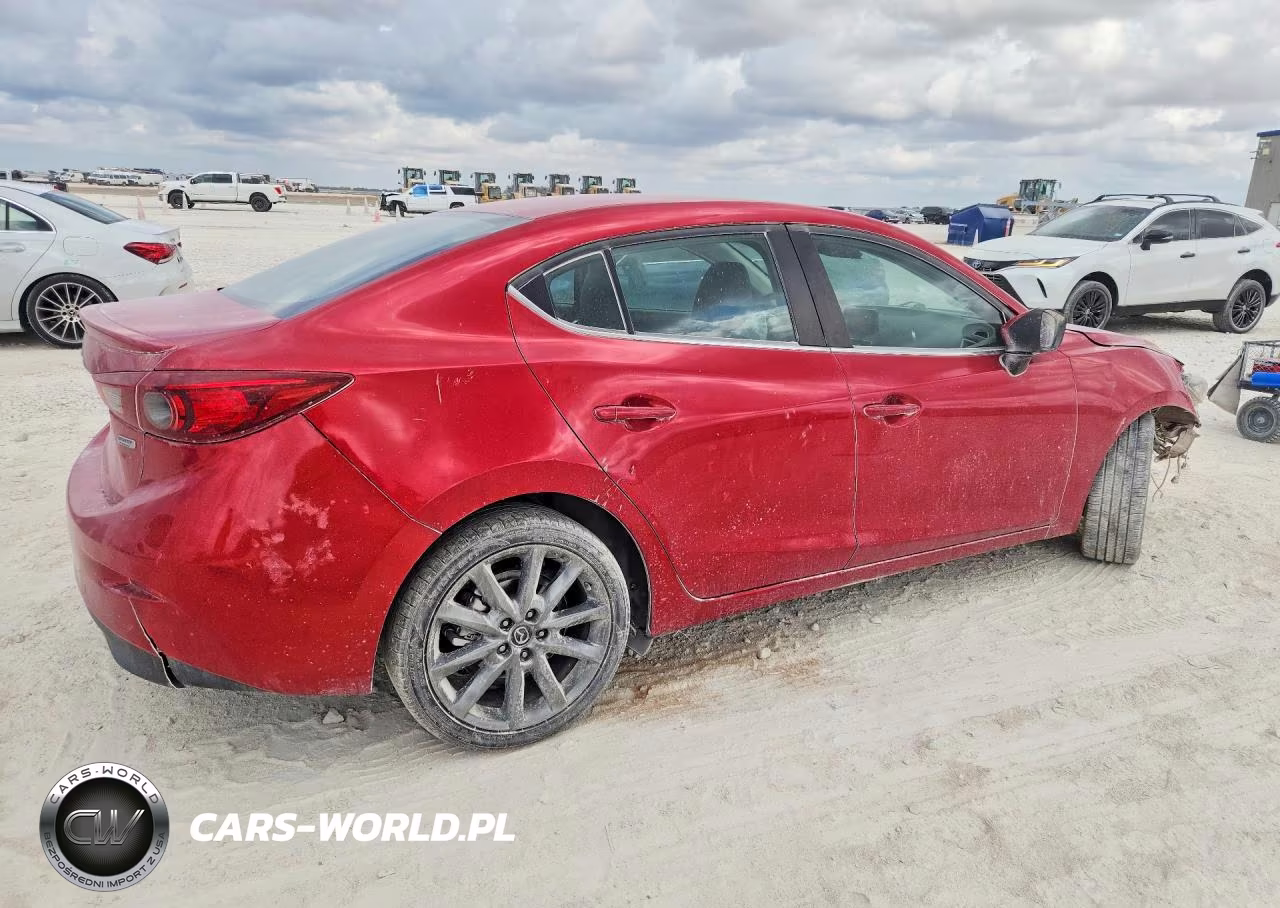 2018 Mazda 3 Touring VIN:3MZBN1V36JM183564 - 3