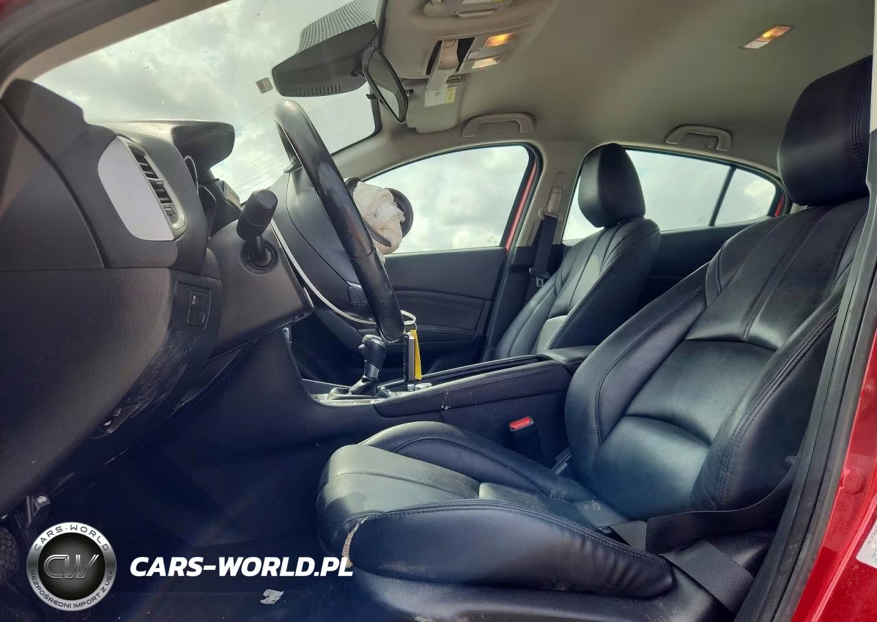 2018 Mazda 3 Touring VIN:3MZBN1V36JM183564 - 7