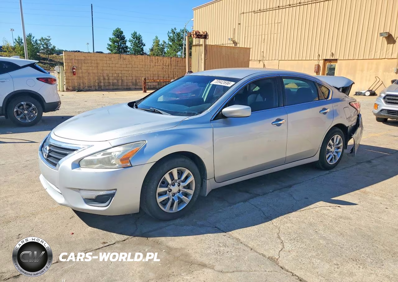 2015 Nissan Altima 2.5 S – zdjęcie 1 z 12