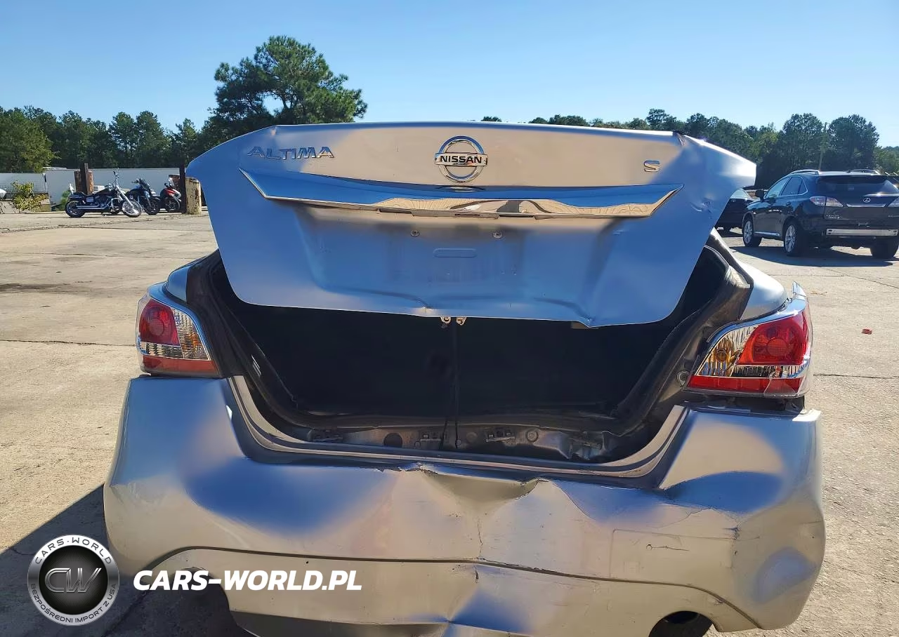 2015 Nissan Altima 2.5 S VIN:1N4AL3AP8FN328776 - 6