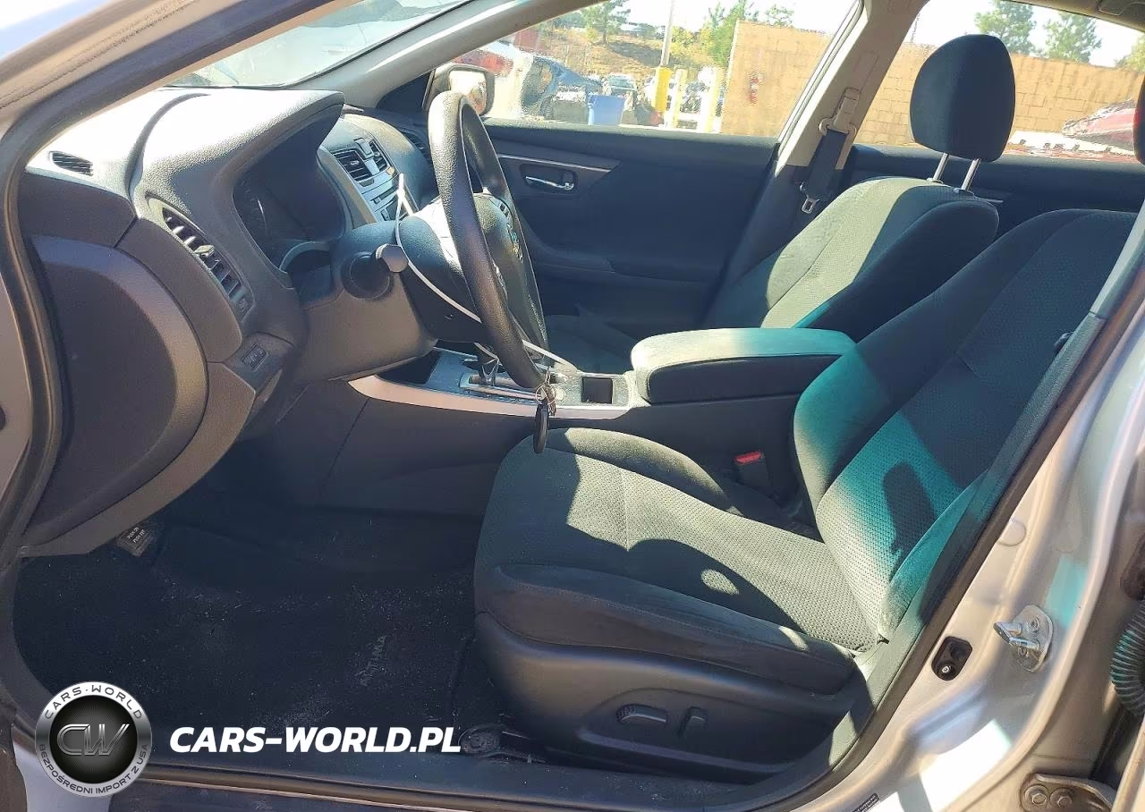 2015 Nissan Altima 2.5 S VIN:1N4AL3AP8FN328776 - 7