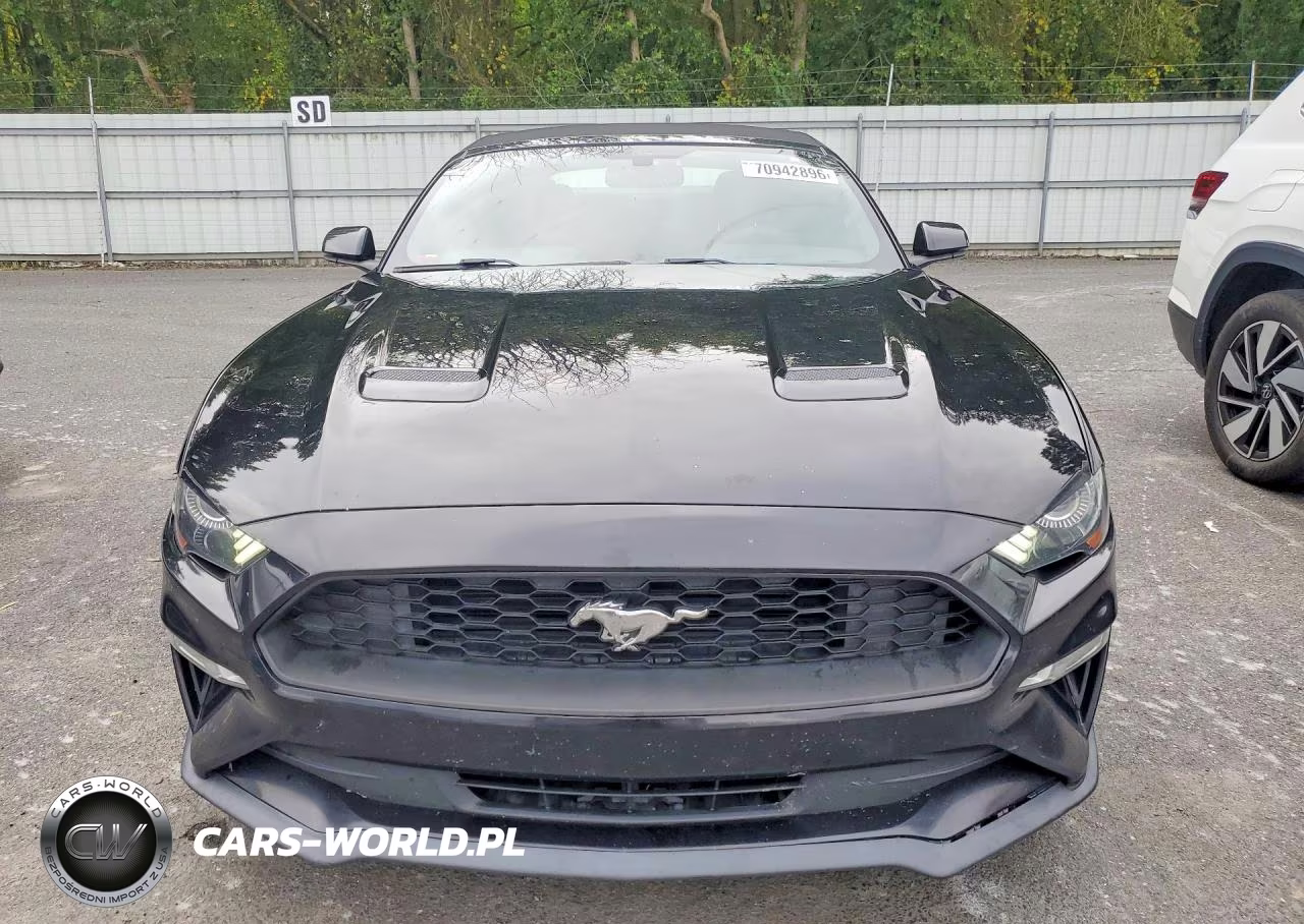 2018 Ford Mustang VIN:1FATP8UH6J5167013 - 5