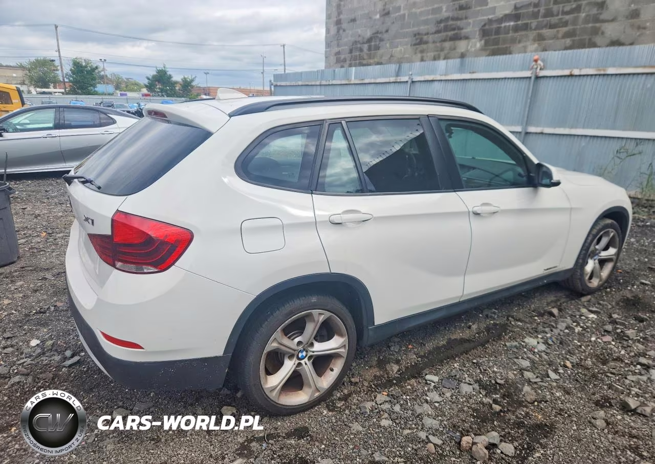 2013 BMW X1 xDrive35I VIN:WBAVM5C51DVV90309 - 3