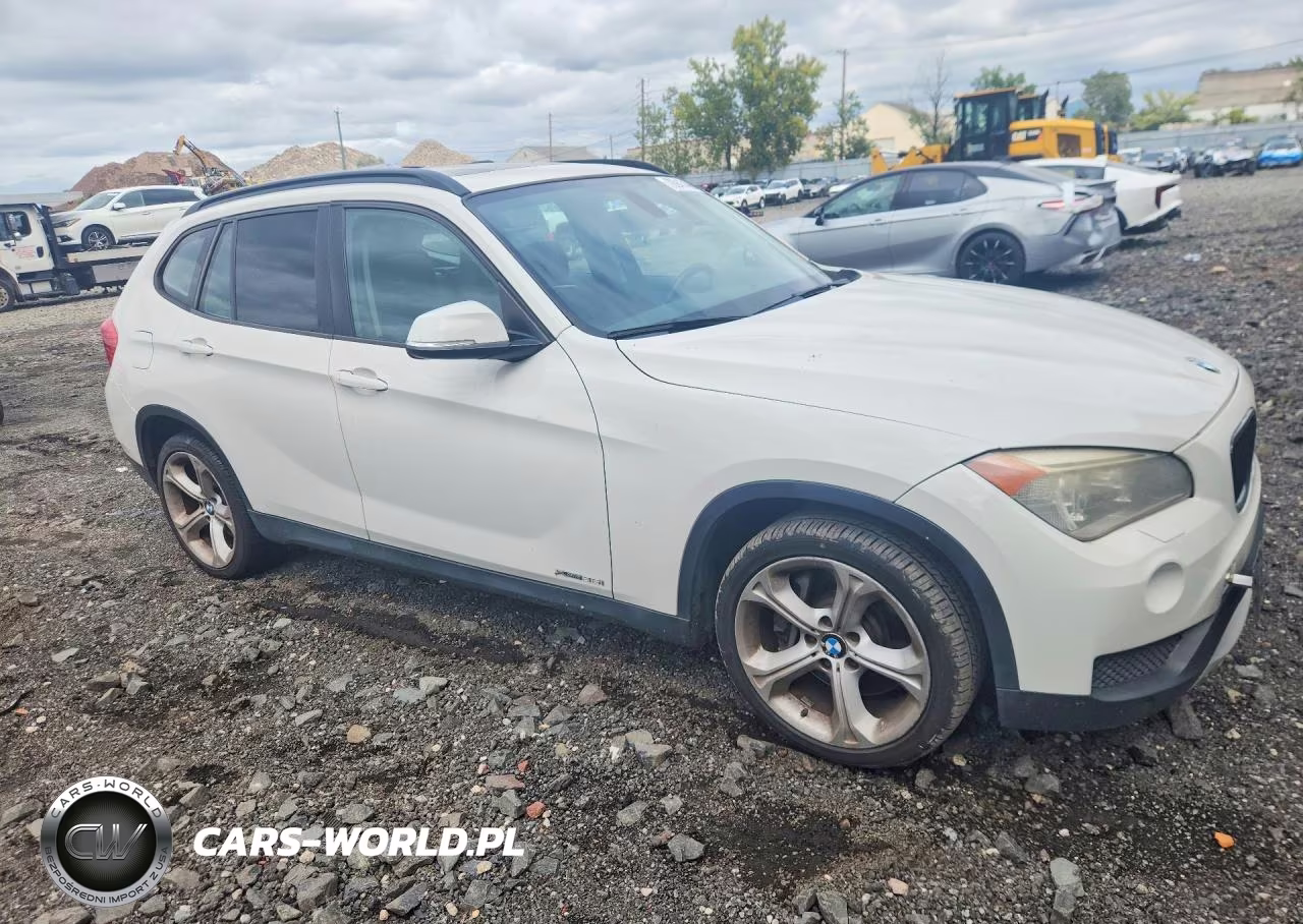 2013 BMW X1 xDrive35I VIN:WBAVM5C51DVV90309 - 4