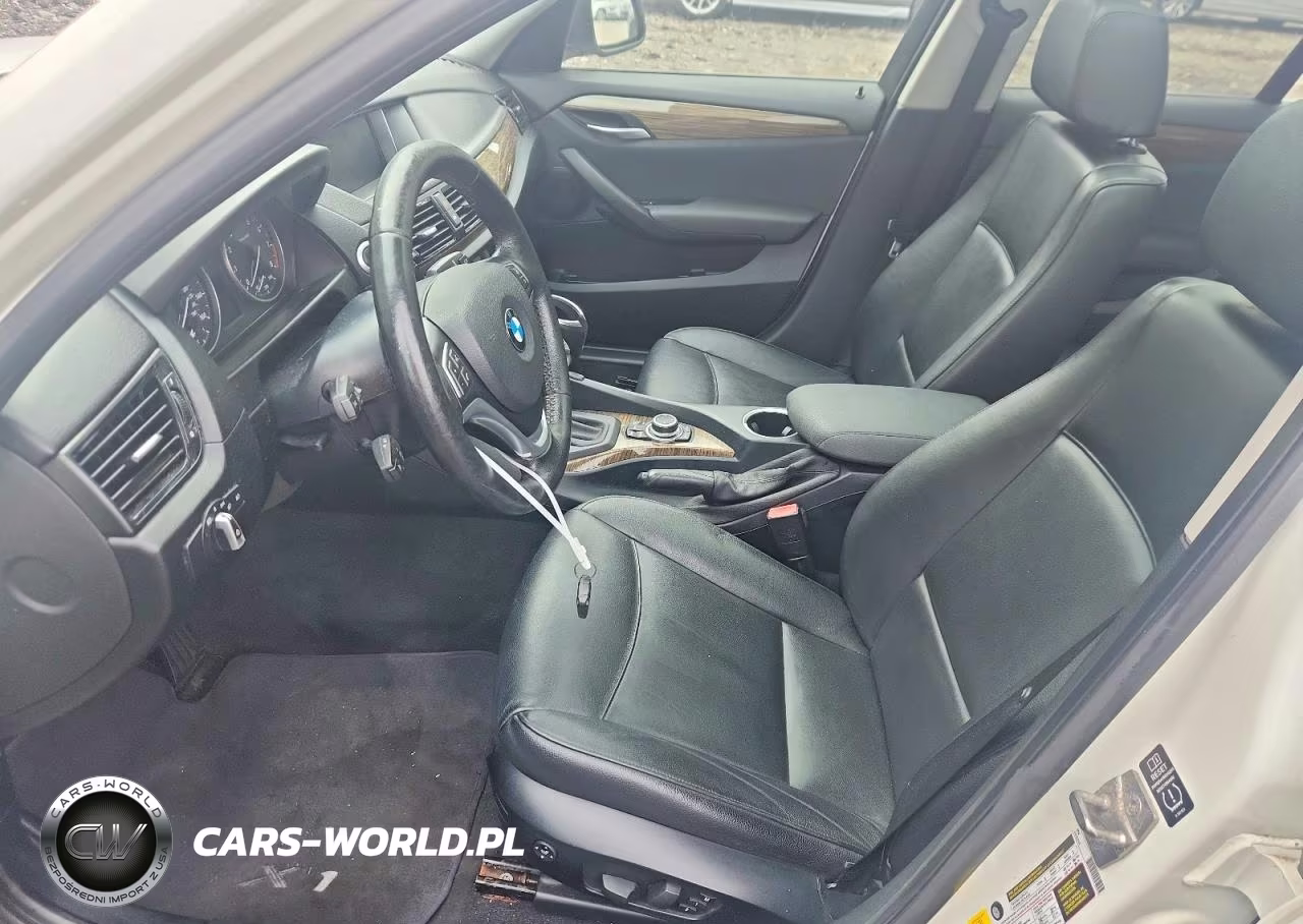 2013 BMW X1 xDrive35I VIN:WBAVM5C51DVV90309 - 7