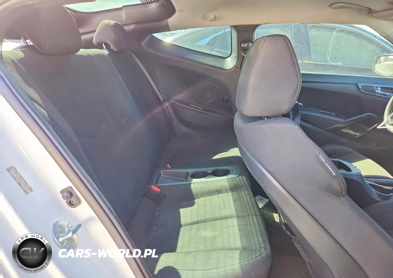2014 Hyundai Veloster Base VIN:KMHTC6AD3EU200441 - 10