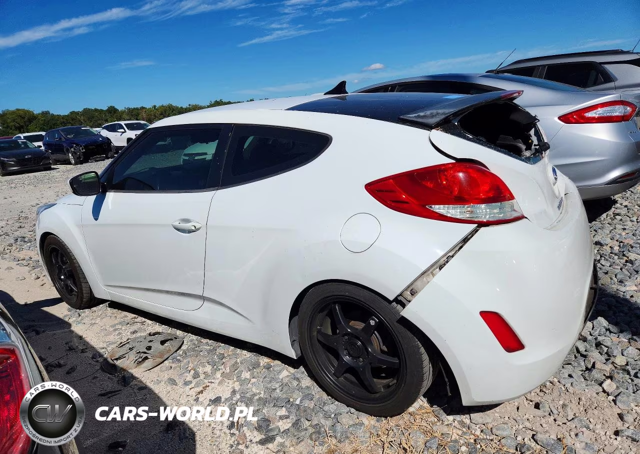 2014 Hyundai Veloster Base VIN:KMHTC6AD3EU200441 - 2
