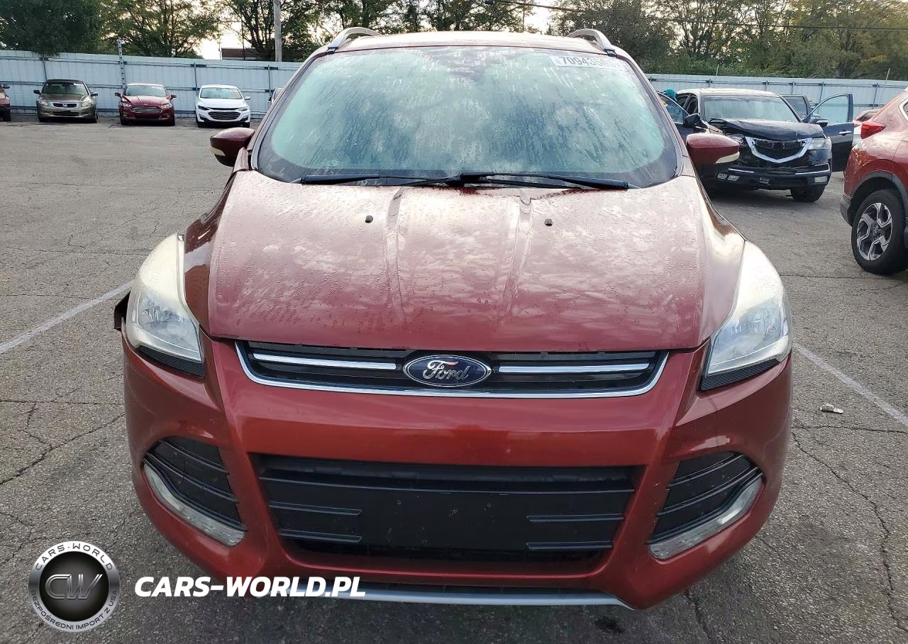 2015 Ford Escape Titanium VIN:1FMCU9J99FUC11570 - 5