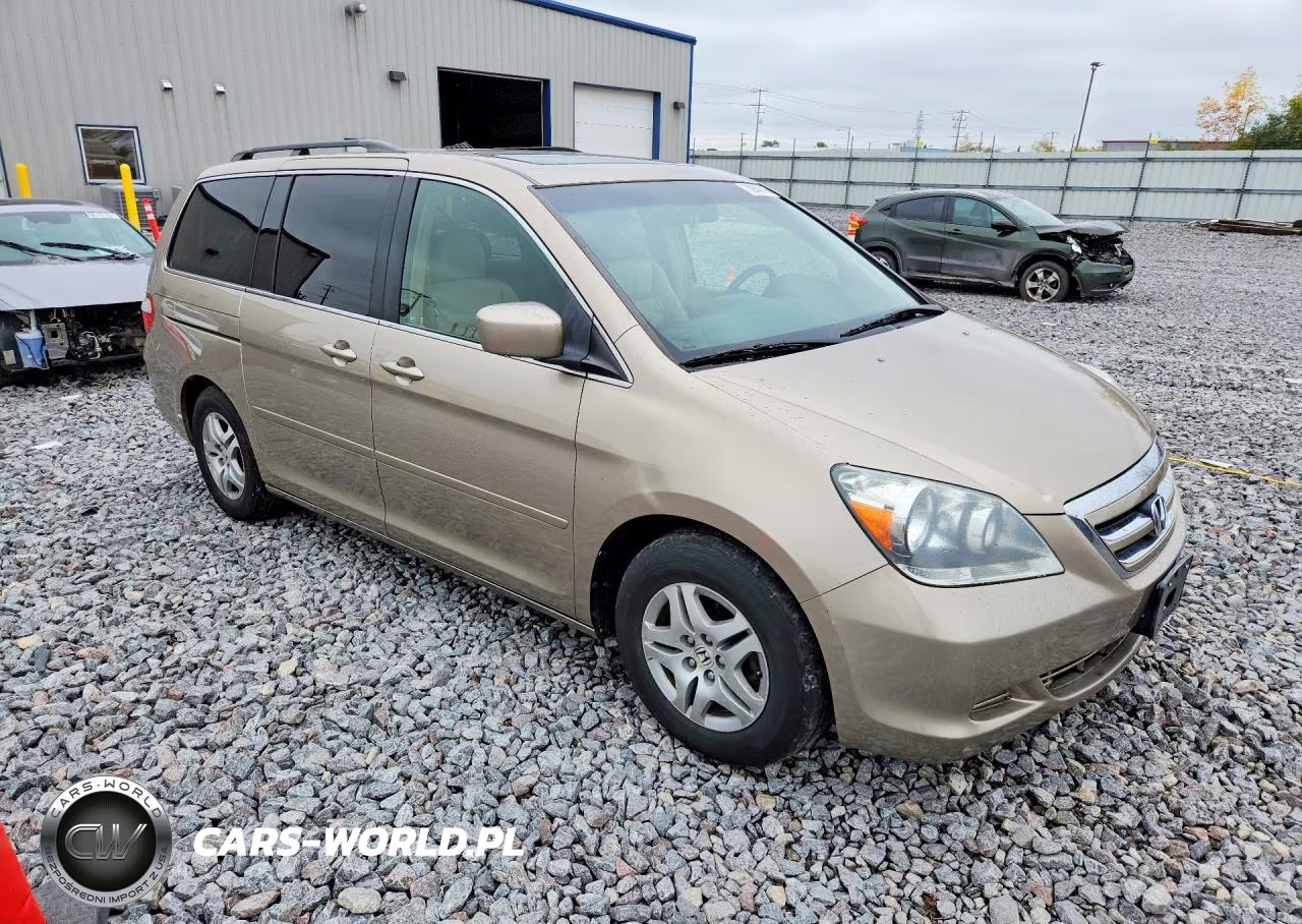 2005 Honda Odyssey VIN:5FNRL38625B420683 - 4